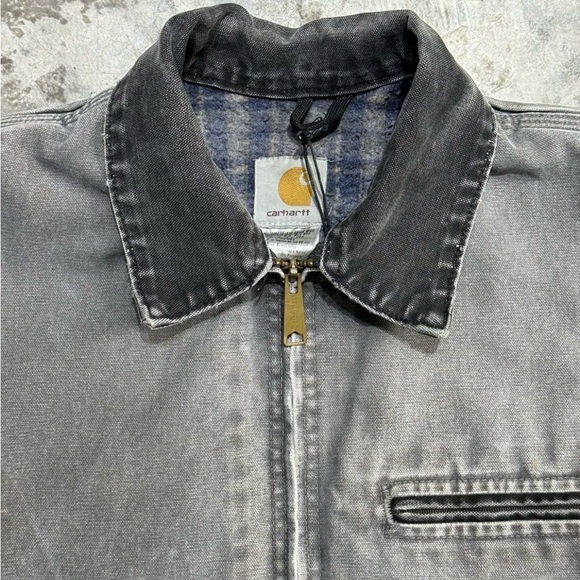 Vintage 90s Grey Faded Carhartt Detroit Jacket - Picture 8 of 14